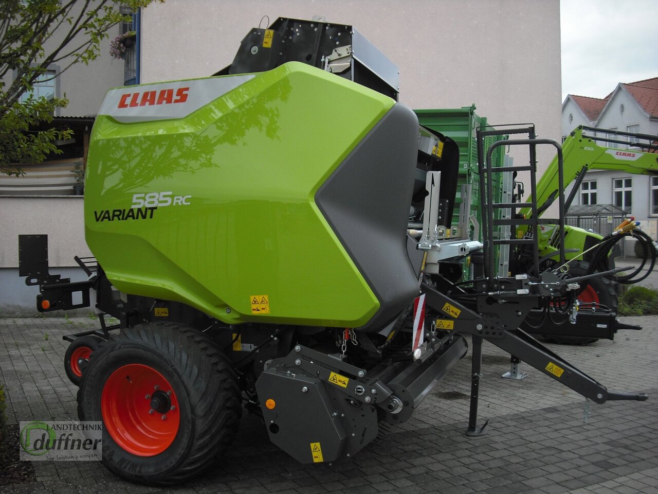CLAAS Variant 585 RC Pro - 圆形打包机:图3 CLAAS Variant 585 RC Pro - 圆形打包机:图3
