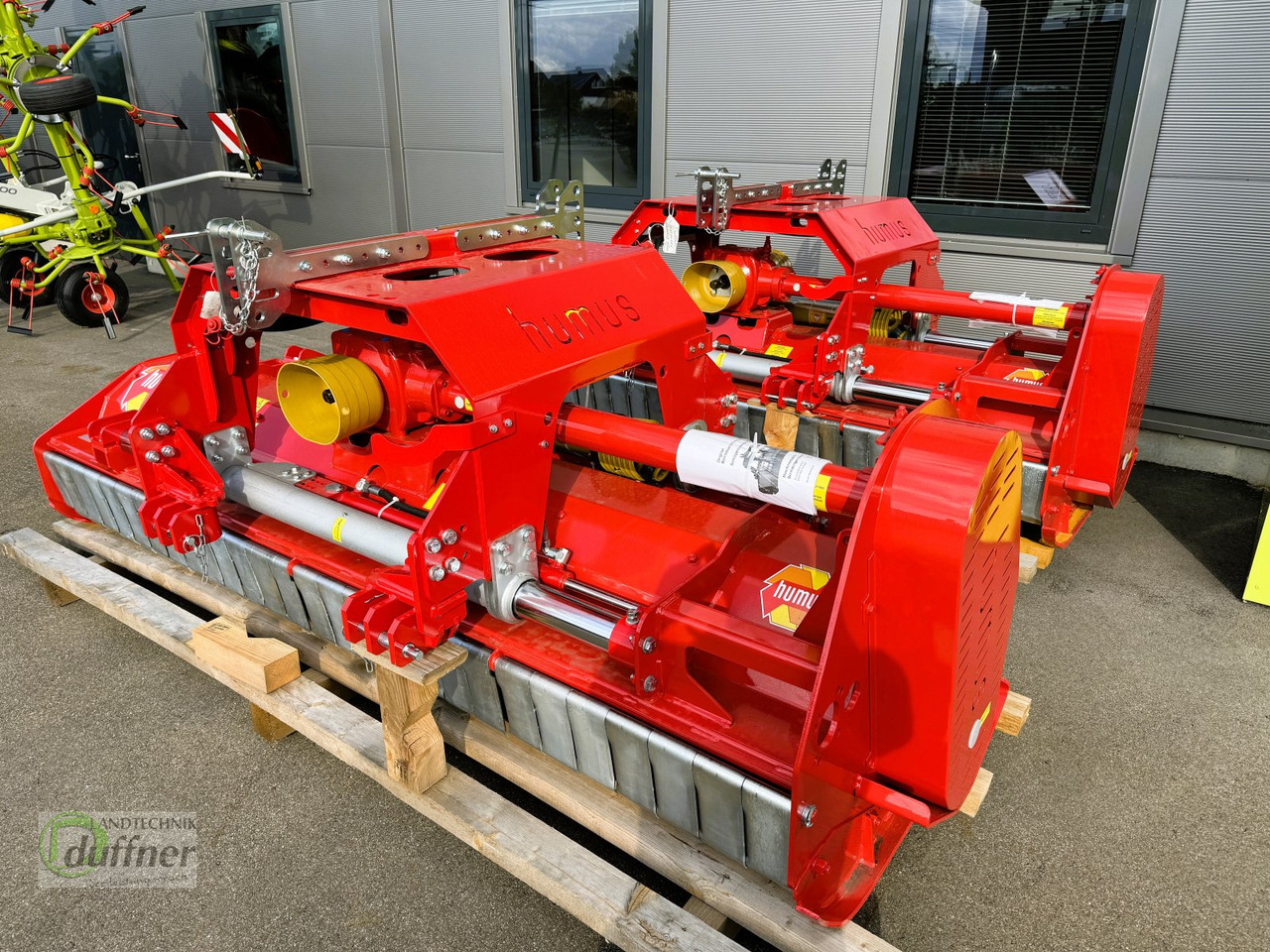 Humus PMF 280 Front Heck - 甩刀式割草机/ 表土疏松机:图2 Humus PMF 280 Front Heck - 甩刀式割草机/ 表土疏松机:图2