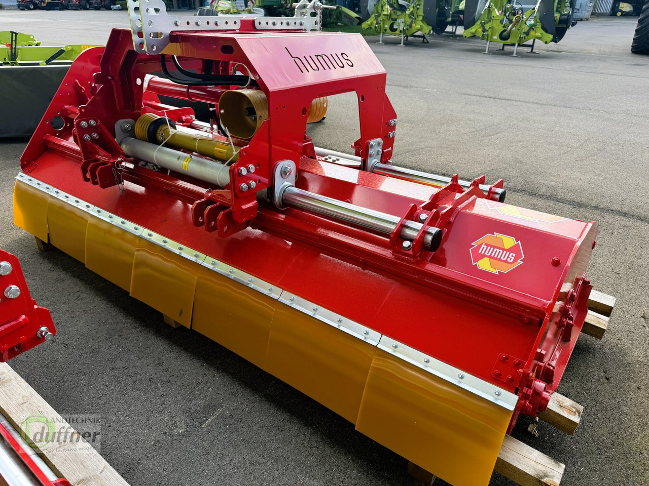 Humus PMF 280 Front Heck - 甩刀式割草机/ 表土疏松机:图3 Humus PMF 280 Front Heck - 甩刀式割草机/ 表土疏松机:图3