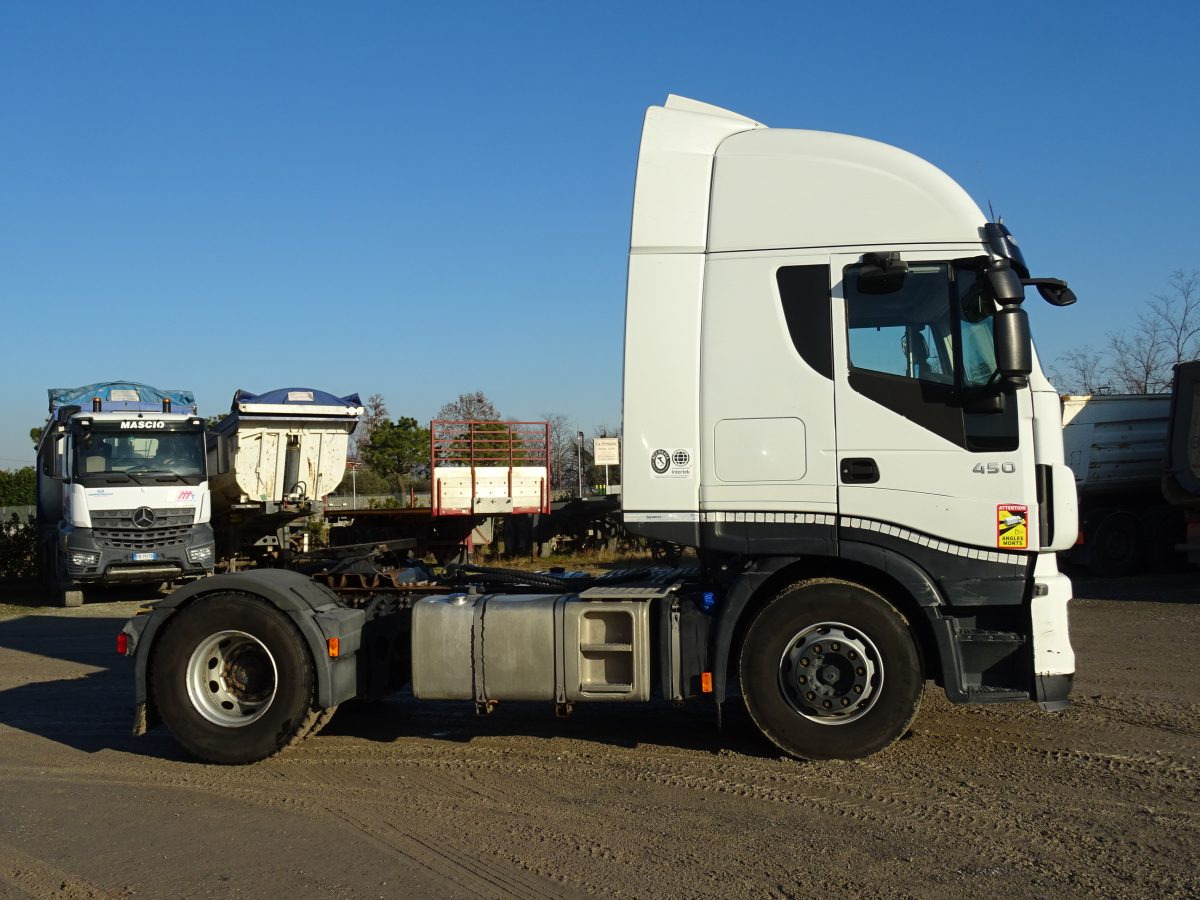 IVECO STRALIS 450 - 牵引车:图4 IVECO STRALIS 450 - 牵引车:图4