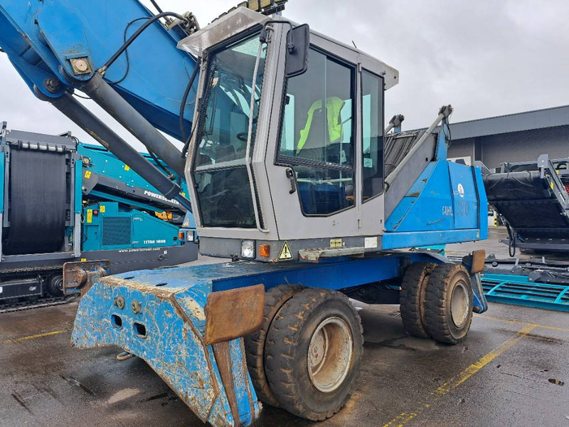 Fuchs MHL 350 - 垃圾/ 工业叉装车:图5 Fuchs MHL 350 - 垃圾/ 工业叉装车:图5