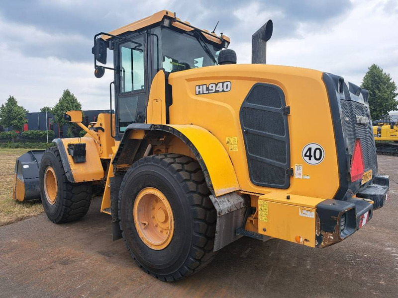 Hyundai HL 940 - 轮式装载机:图3 Hyundai HL 940 - 轮式装载机:图3