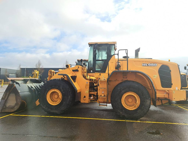 Hyundai HL 980 - 轮式装载机:图5 Hyundai HL 980 - 轮式装载机:图5