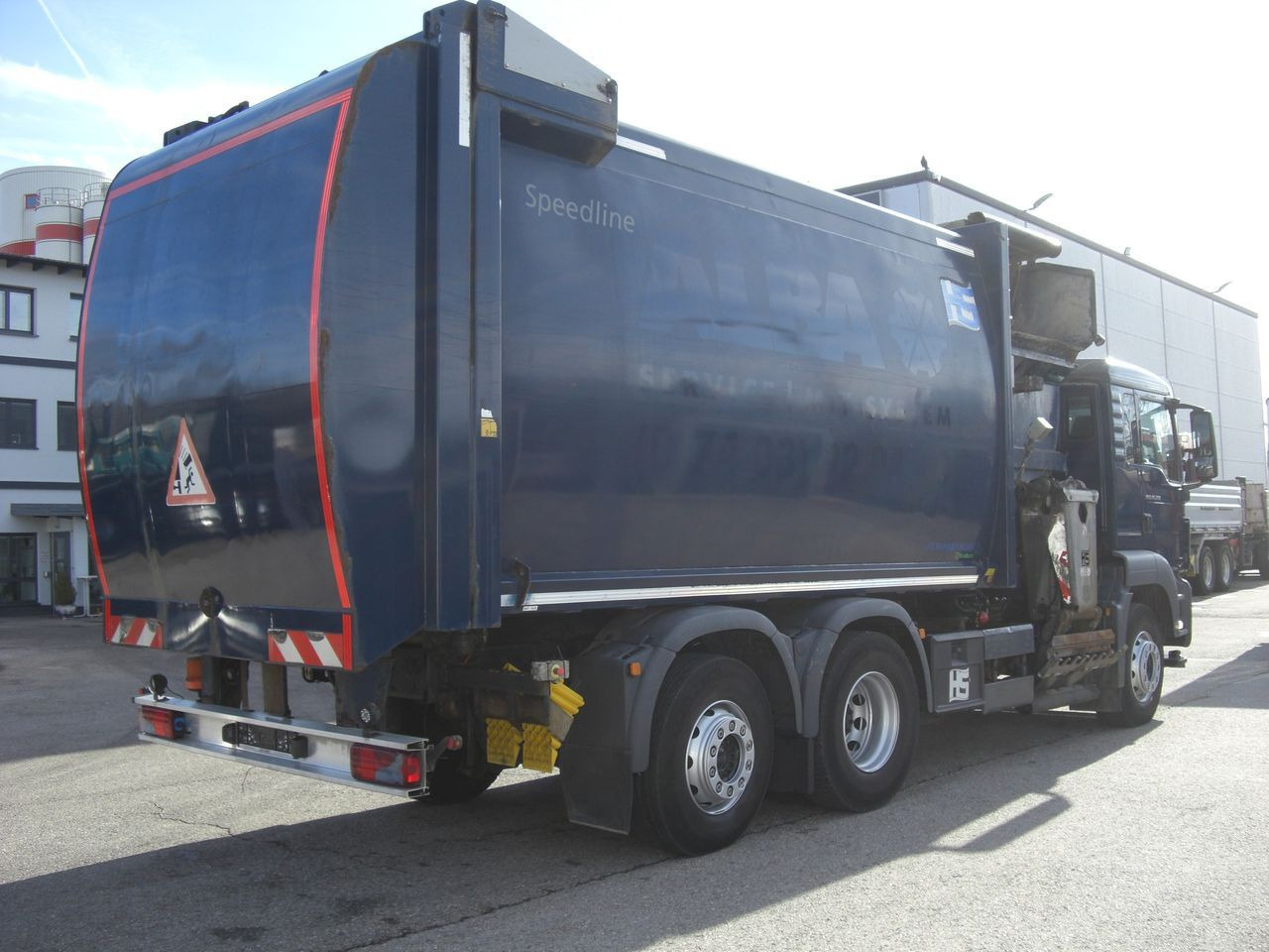 MAN 26360LL / Rechtsgesteuert MAN 26360LL / Rechtsgesteuert - 垃圾车:图3 MAN 26360LL / Rechtsgesteuert MAN 26360LL / Rechtsgesteuert - 垃圾车:图3