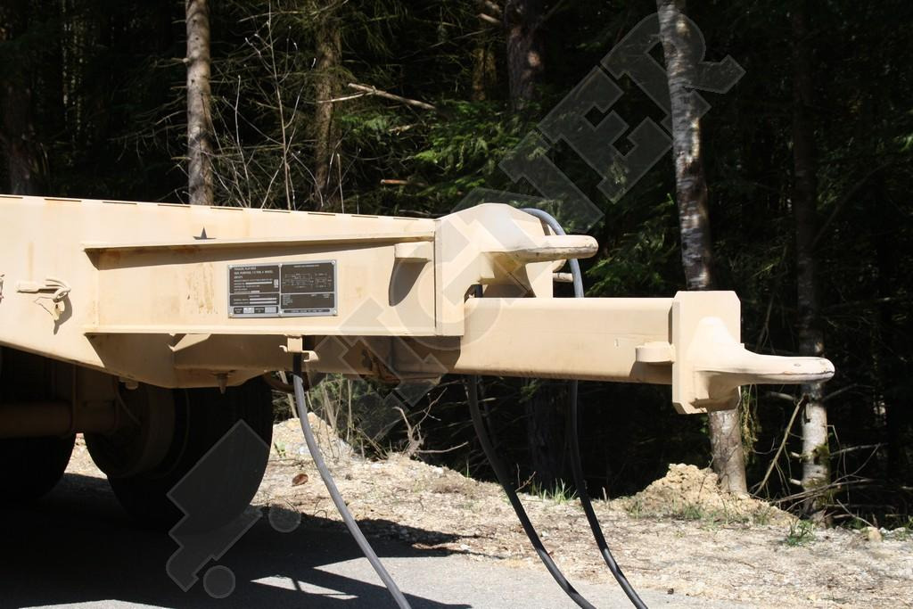 栏板式/ 平板拖车 UTB (Utility, Tool and Body) XM1073 T/A：图6