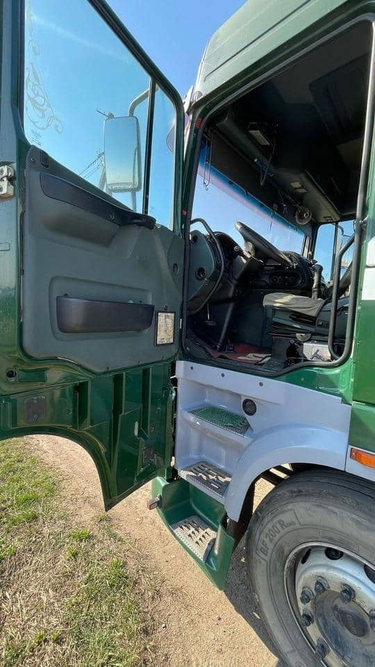 DAF XF 95.430 Tractor unit - 牵引车:图5 DAF XF 95.430 Tractor unit - 牵引车:图5