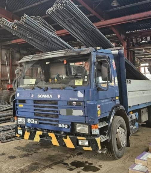 Scania 93 Carne - 起重车:图2 Scania 93 Carne - 起重车:图2