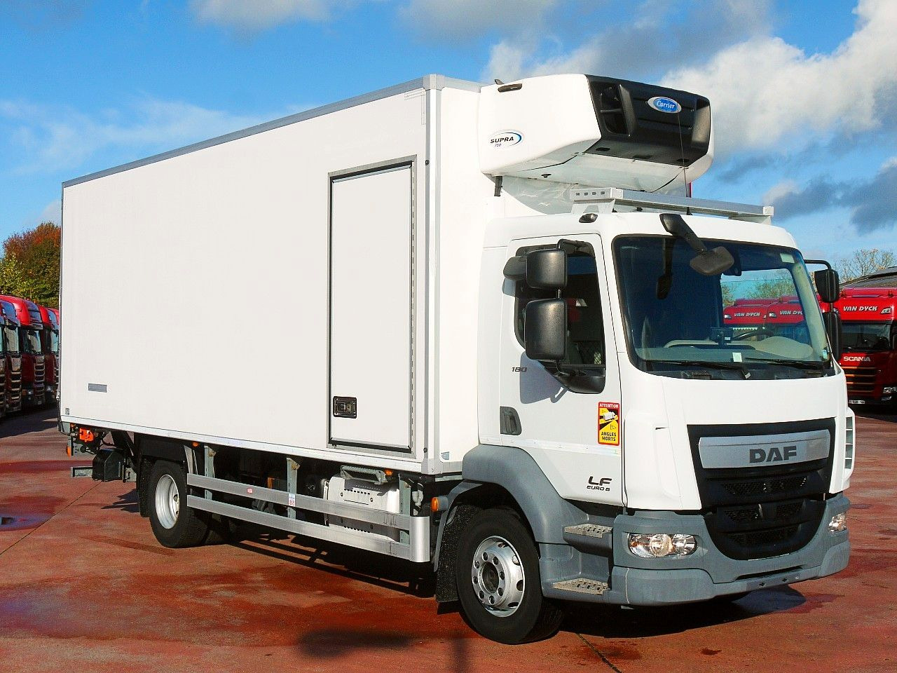 DAF LF 180 14 KUHLKOFFER CARRIER SUPRA 750 A/C - 冷藏车:图2 DAF LF 180 14 KUHLKOFFER CARRIER SUPRA 750 A/C - 冷藏车:图2