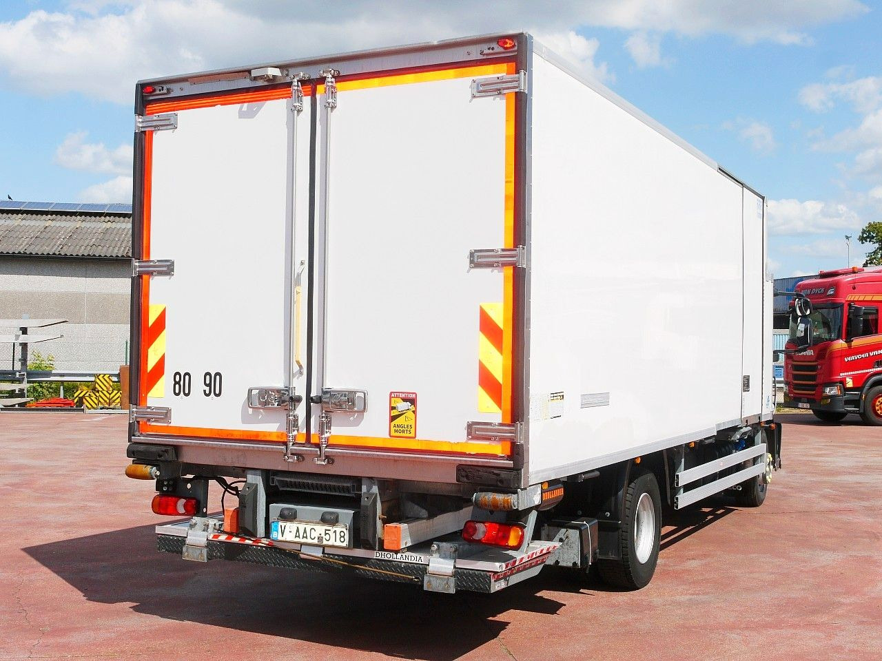 Iveco 140E19 EUROCARGO KUHLKOFFER CARRIER SUPRA 1250MT - 冷藏车:图5 Iveco 140E19 EUROCARGO KUHLKOFFER CARRIER SUPRA 1250MT - 冷藏车:图5