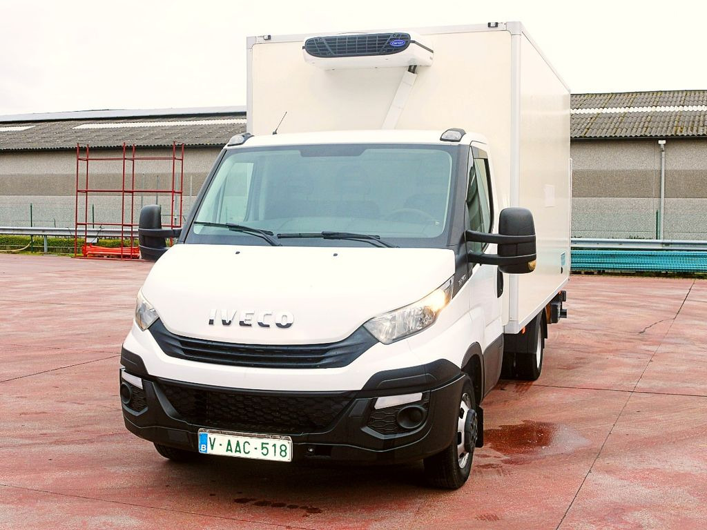 Iveco 35C14 KUHLKOFFER 4.4m CARRIER VIENTO LBW - 冷藏货车:图5 Iveco 35C14 KUHLKOFFER 4.4m CARRIER VIENTO LBW - 冷藏货车:图5
