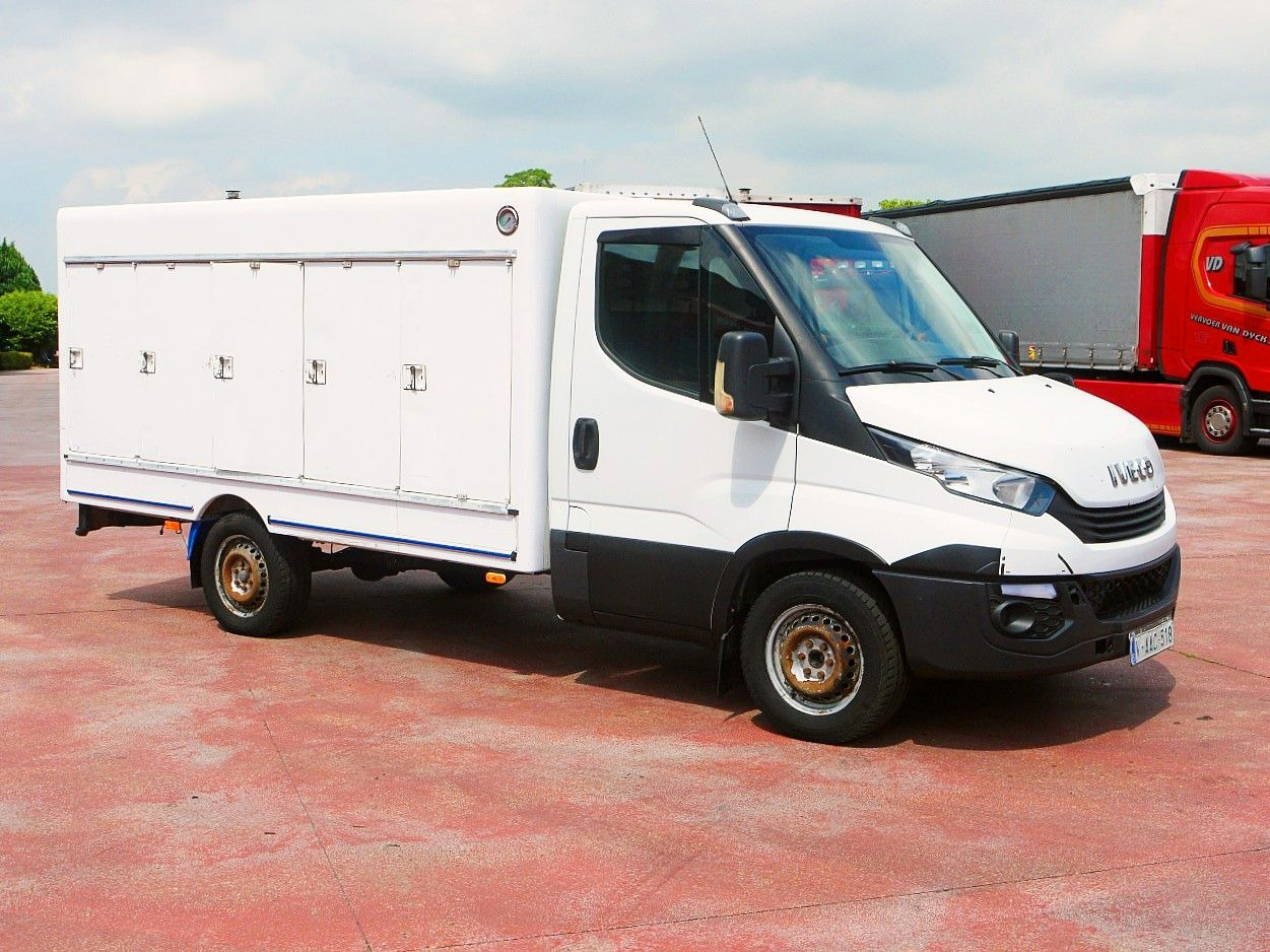 Iveco 35S12 DAILY ISOTHERM KOFFER 5 TURIG / AIRCO - 冷藏货车:图3 Iveco 35S12 DAILY ISOTHERM KOFFER 5 TURIG / AIRCO - 冷藏货车:图3