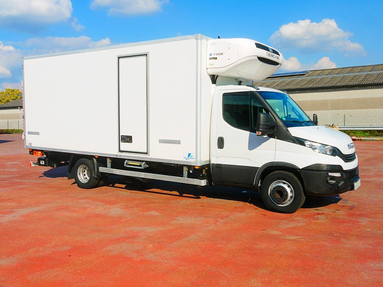 Iveco 72C21 70 65 DAILY THERMOKING T800 A/C LBW LUFT - 冷藏货车:图2 Iveco 72C21 70 65 DAILY THERMOKING T800 A/C LBW LUFT - 冷藏货车:图2