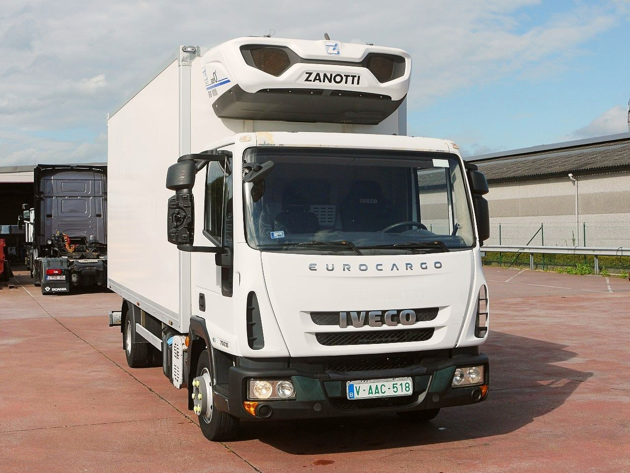Iveco 75E16 EUROCARGO KUHOKOFFER ZANOTTI -30C Iveco 75E16 EUROCARGO KUHOKOFFER ZANOTTI -30C - 冷藏车:图1 Iveco 75E16 EUROCARGO KUHOKOFFER ZANOTTI -30C Iveco 75E16 EUROCARGO KUHOKOFFER ZANOTTI -30C - 冷藏车:图1