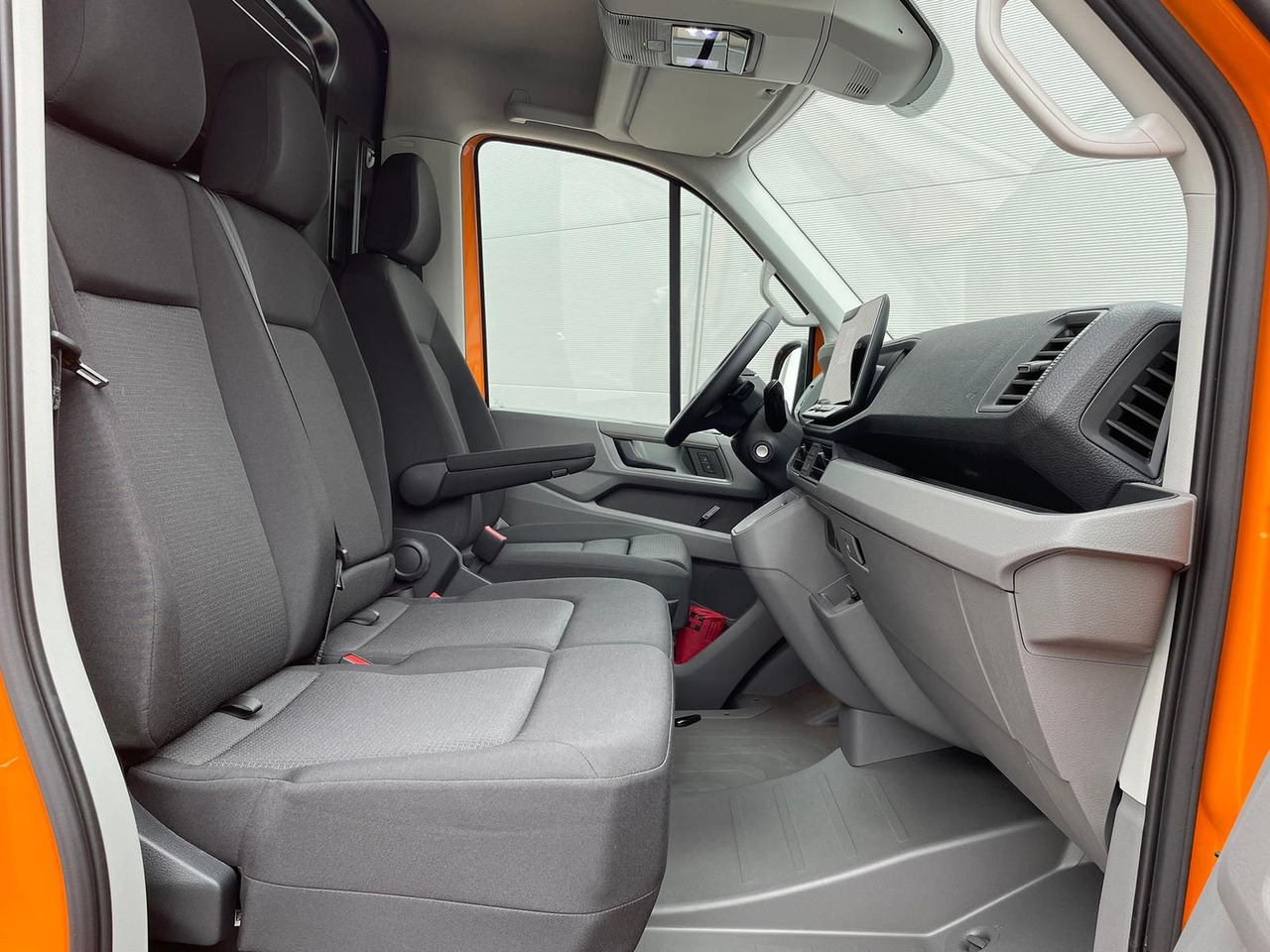 无侧窗厢式货车 MAN TGE 3.180 Kasten L3H2 ACC LED STANDHZ NAVI:图15 无侧窗厢式货车 MAN TGE 3.180 Kasten L3H2 ACC LED STANDHZ NAVI:图15