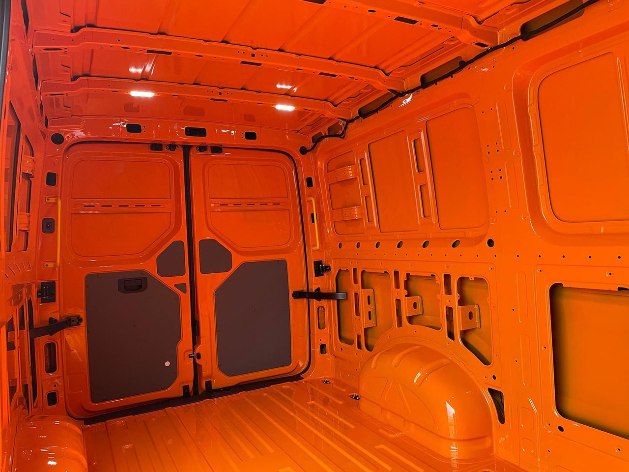 无侧窗厢式货车 MAN TGE 3.180 Kasten L3H2 ACC LED STANDHZ NAVI:图10 无侧窗厢式货车 MAN TGE 3.180 Kasten L3H2 ACC LED STANDHZ NAVI:图10