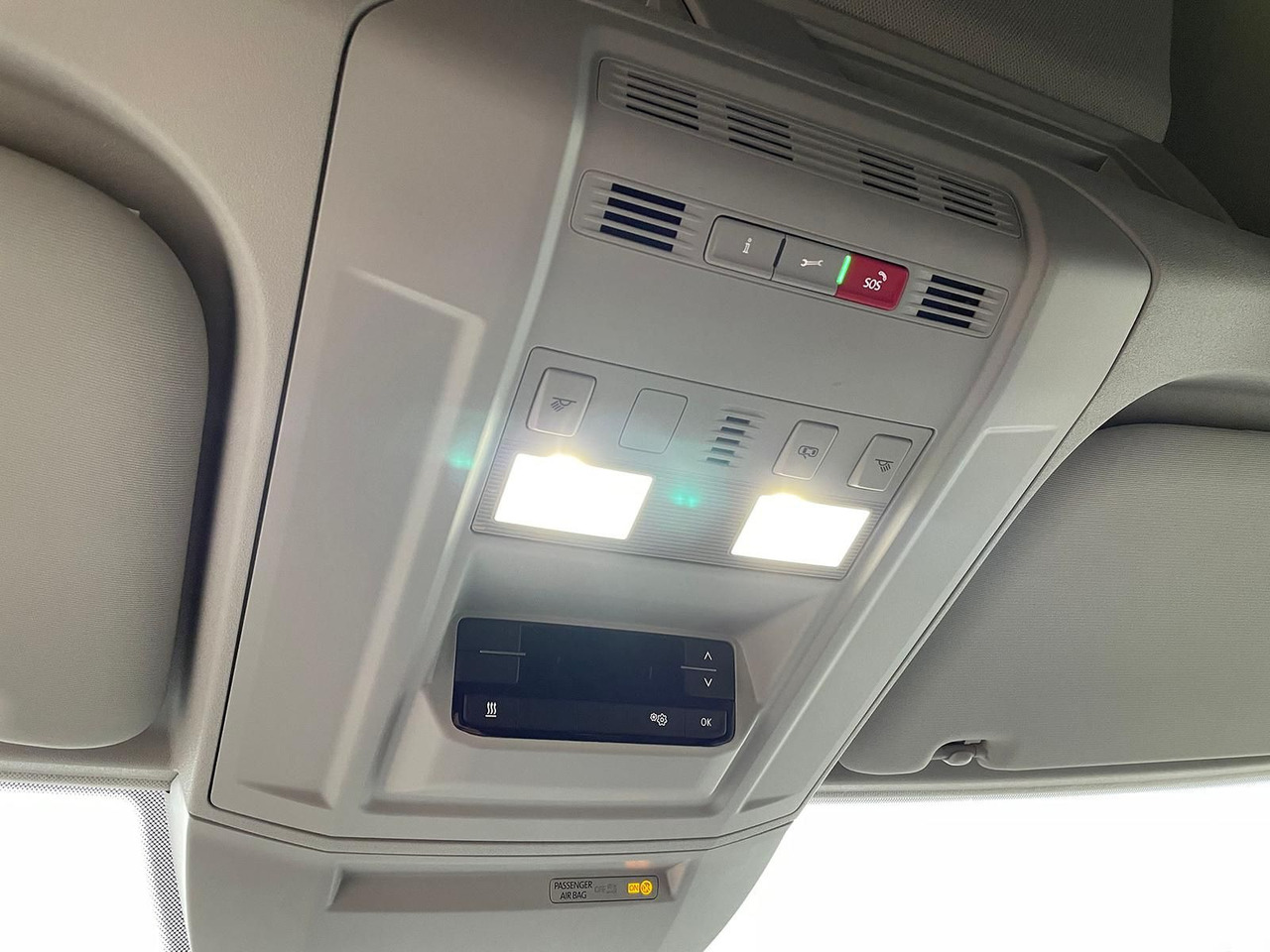 小型货车 MAN TGE 3.180 L3H3 MIXTO 4x4 STANDHZ DIFF AHK ACC:图24 小型货车 MAN TGE 3.180 L3H3 MIXTO 4x4 STANDHZ DIFF AHK ACC:图24