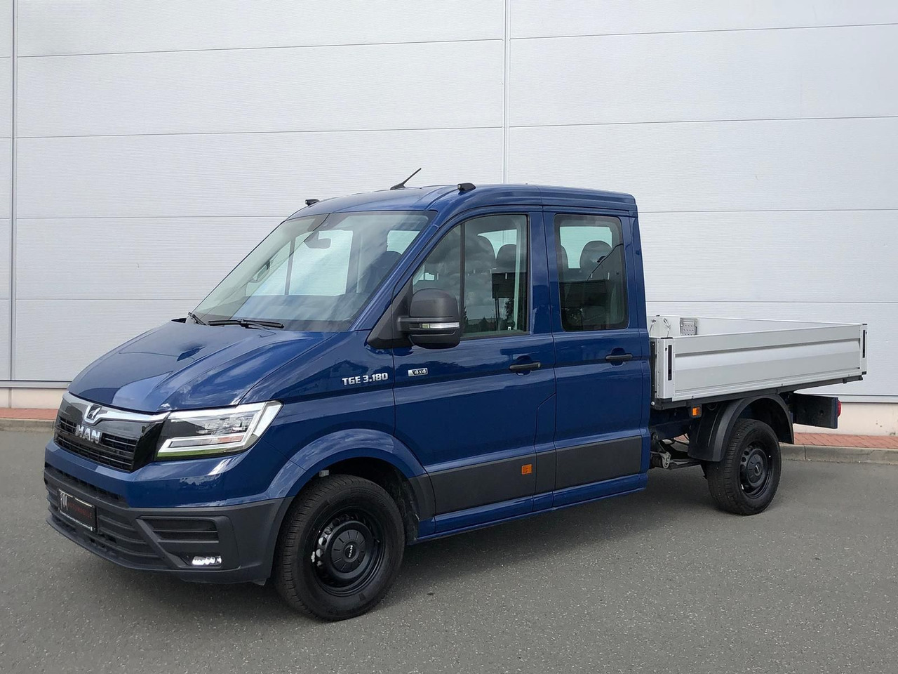 MAN TGE 3.180 Pritsche DOKA MR 4x4 LED TEMPOMAT - 汽车:图1 MAN TGE 3.180 Pritsche DOKA MR 4x4 LED TEMPOMAT - 汽车:图1