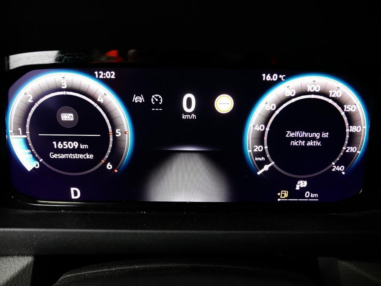 Volkswagen Crafter Kasten 35 L4H3 NAVI DAB KAMERA PDC - 小型客车:图3 Volkswagen Crafter Kasten 35 L4H3 NAVI DAB KAMERA PDC - 小型客车:图3