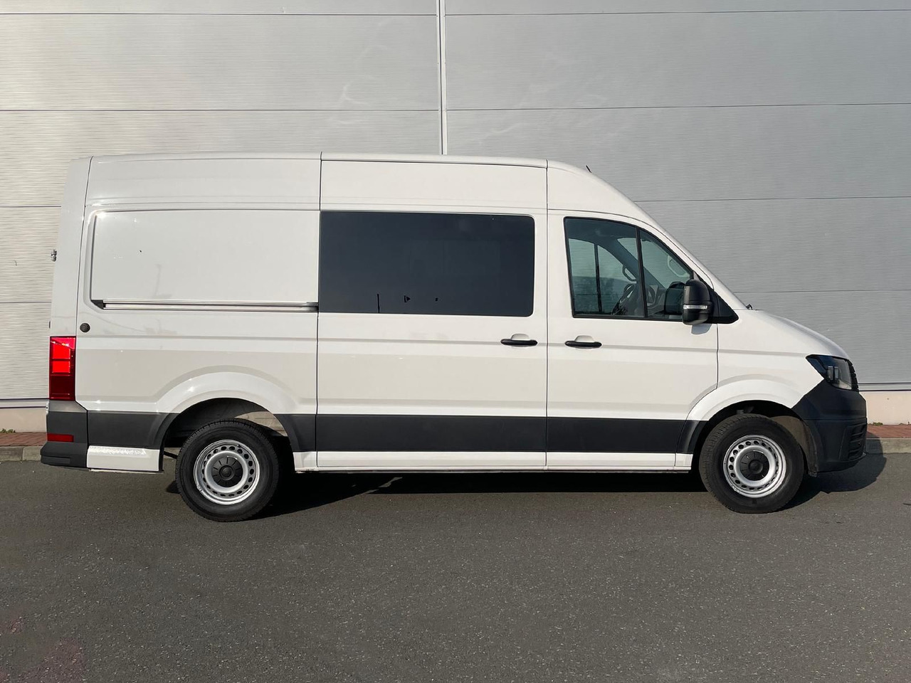 Volkswagen Crafter MIXTO 35 L3H3 KAMERA SITZHZ DAB - 小型客车:图5 Volkswagen Crafter MIXTO 35 L3H3 KAMERA SITZHZ DAB - 小型客车:图5