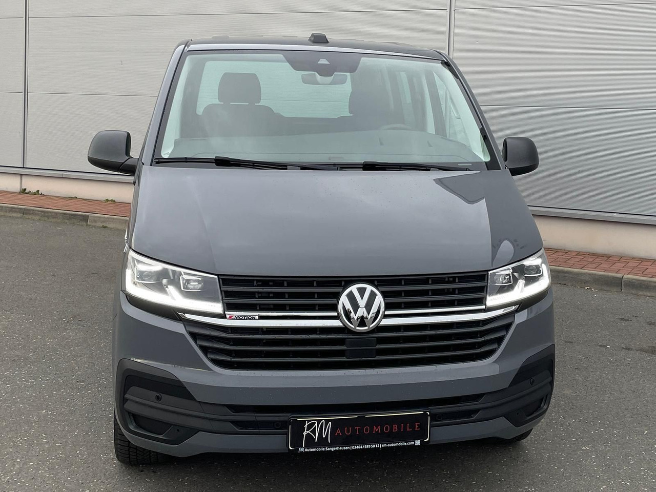 Volkswagen T6.1 Transporter 4MOTION NAVI STANDHZ ACC PDC - 小型巴士, 小型客车:图4 Volkswagen T6.1 Transporter 4MOTION NAVI STANDHZ ACC PDC - 小型巴士, 小型客车:图4
