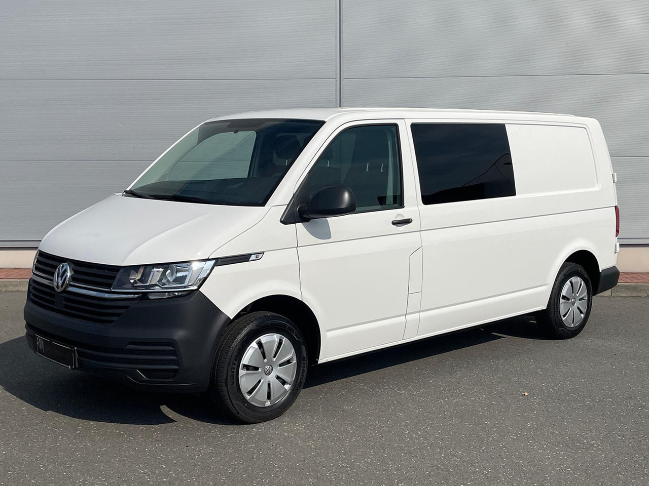 Volkswagen T6.1 Transporter MIXTO LR 2.0 TDI KLIMA PDC - 小型客车:图1 Volkswagen T6.1 Transporter MIXTO LR 2.0 TDI KLIMA PDC - 小型客车:图1