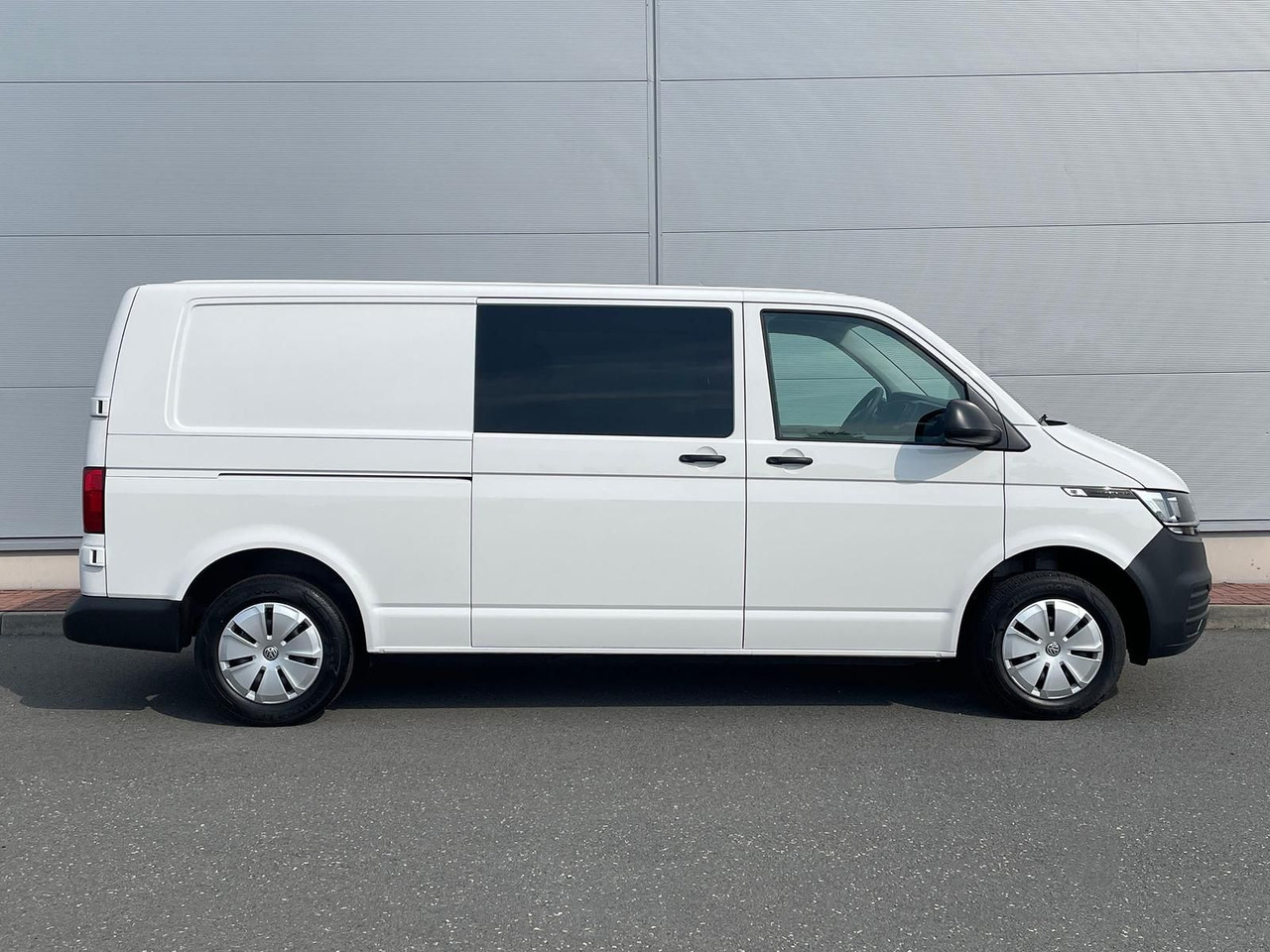 Volkswagen T6.1 Transporter MIXTO LR 2.0 TDI KLIMA PDC - 小型客车:图5 Volkswagen T6.1 Transporter MIXTO LR 2.0 TDI KLIMA PDC - 小型客车:图5