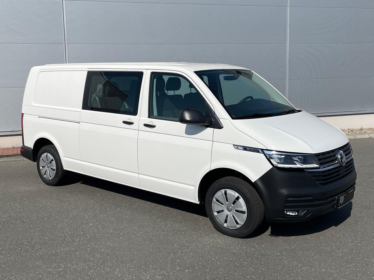 Volkswagen T6.1 Transporter MIXTO lang 4M MFL LED TEMPOMAT - 小型客车:图2 Volkswagen T6.1 Transporter MIXTO lang 4M MFL LED TEMPOMAT - 小型客车:图2