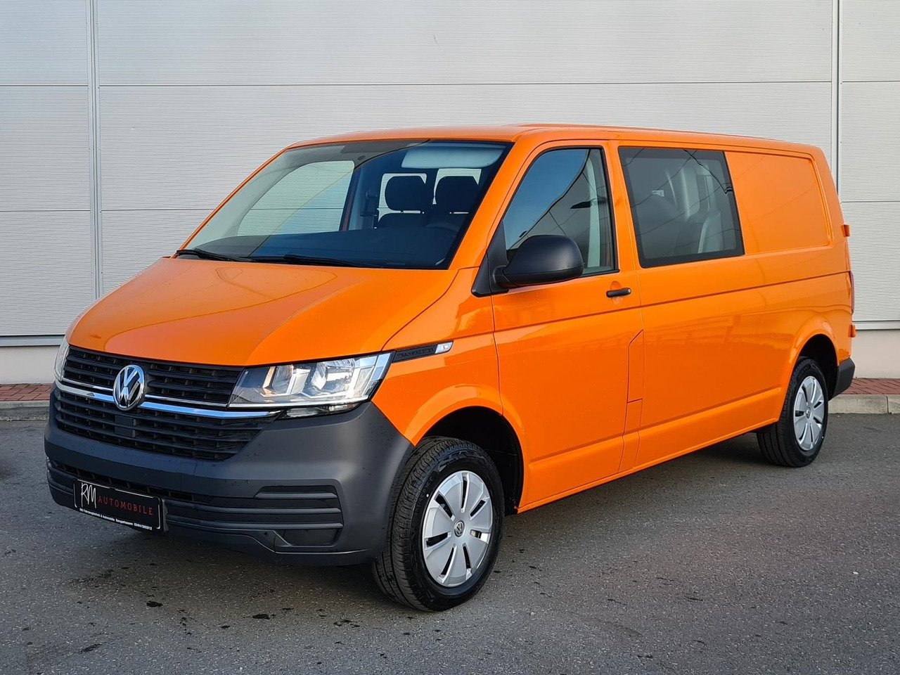 Volkswagen T6.1 Transporter MIXTO lang LED PDC KLIMA SITZH - 无侧窗厢式货车, 康比货车:图1 Volkswagen T6.1 Transporter MIXTO lang LED PDC KLIMA SITZH - 无侧窗厢式货车, 康比货车:图1