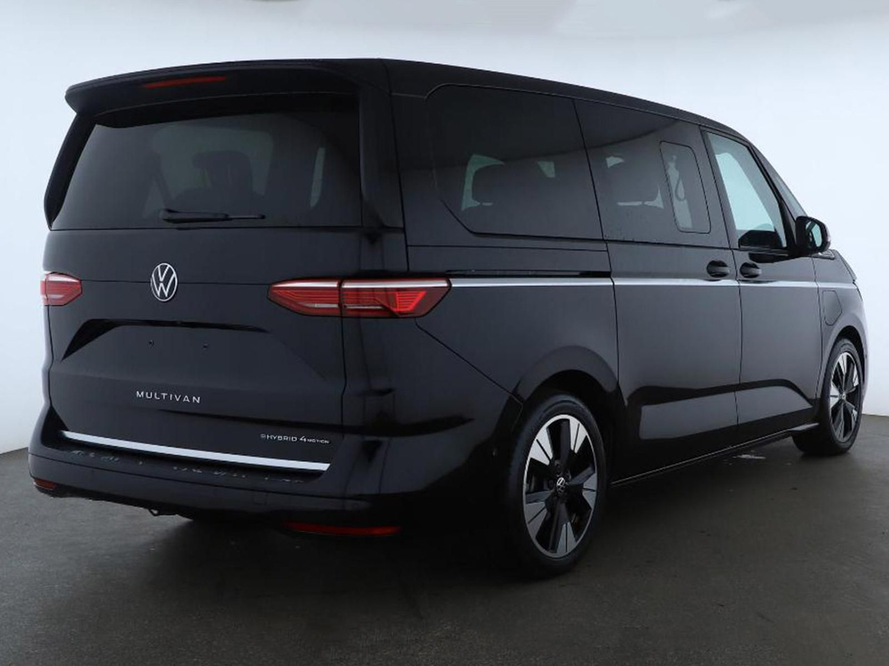 Volkswagen T7 Multivan Style eHybrid LR 4MOTION AHK ACC - 小型巴士, 小型客车:图2 Volkswagen T7 Multivan Style eHybrid LR 4MOTION AHK ACC - 小型巴士, 小型客车:图2
