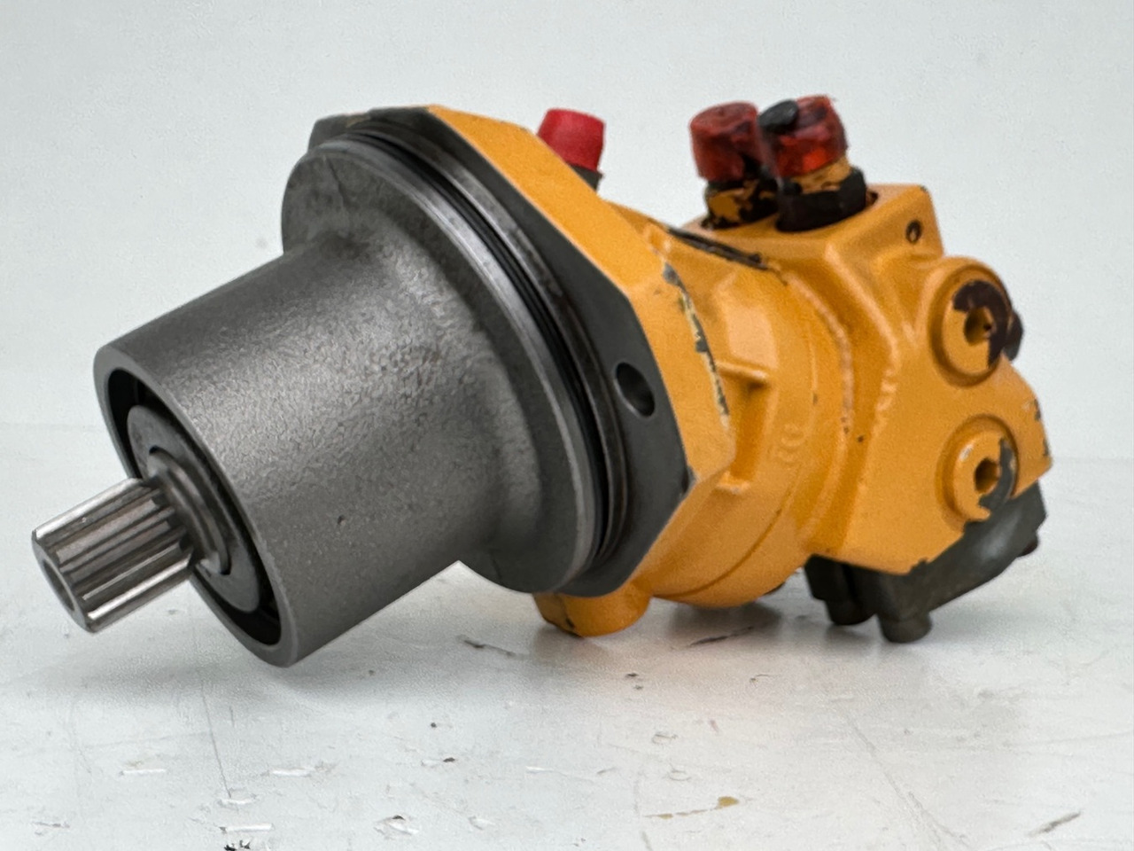 LIEBHERR Konstantmotor mit ID-Nr.5008984-ID-Nr.5007150 – Hydromatik Rexroth Axialkolbenmotor mit Nr.2000349 Typ:A2FE23/61W-NAL191. A308,A310,A312,A900ZW,R308,R310,R312,LOS914,R914,R916. #4064579.DK# - 液压马达 适用于 挖掘机:图1 LIEBHERR Konstantmotor mit ID-Nr.5008984-ID-Nr.5007150 – Hydromatik Rexroth Axialkolbenmotor mit Nr.2000349 Typ:A2FE23/61W-NAL191. A308,A310,A312,A900ZW,R308,R310,R312,LOS914,R914,R916. #4064579.DK# - 液压马达 适用于 挖掘机:图1