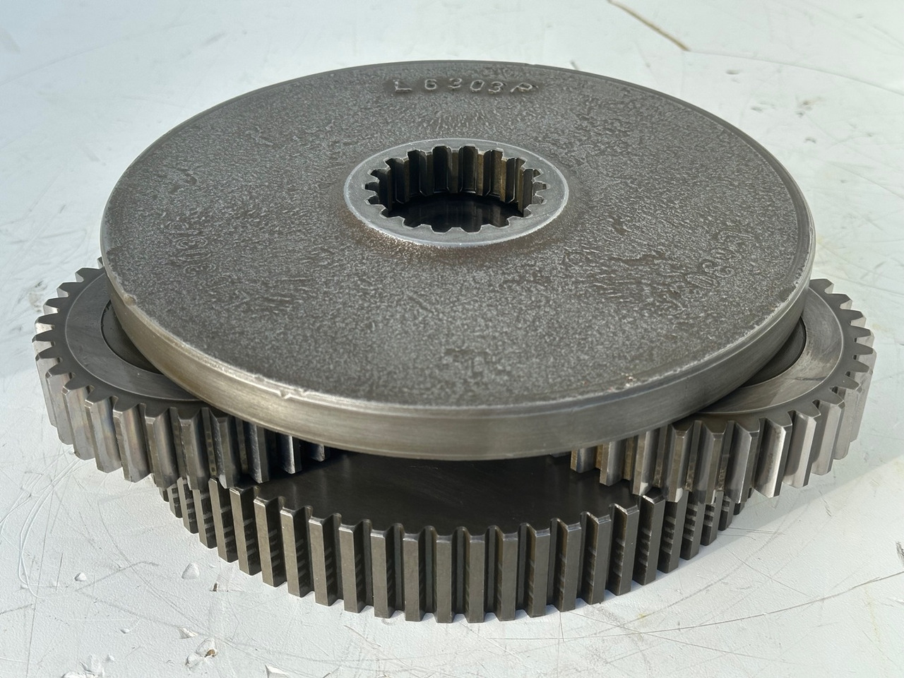 LIEBHERR Original Planetenträger ID-Nr.944171103 mit Planetenräder ID-Nr.944110603-ID-Nr.90201469 mit Lamellenträger ID-Nr.944112103. A900C,A944B,E942,LOS942,LOS944,P942,P944,R942,R944,R944B. #HRV# - 回转马达 适用于 挖掘机:图5 LIEBHERR Original Planetenträger ID-Nr.944171103 mit Planetenräder ID-Nr.944110603-ID-Nr.90201469 mit Lamellenträger ID-Nr.944112103. A900C,A944B,E942,LOS942,LOS944,P942,P944,R942,R944,R944B. #HRV# - 回转马达 适用于 挖掘机:图5