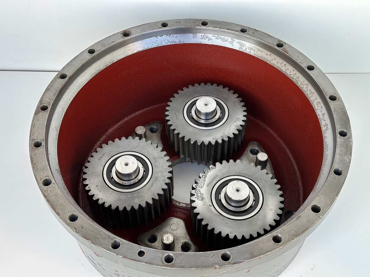 Liebherr Abtriebsglocke ID-Nr.90014797 mit Planetenrad ID-Nr.944451103. Typ:FAT400F537 - FAT450F541 - FAT450F567. Typ:PR72605LGP, PR72605XL, PR7264FLGP, PR7264FXL, PR726LGP, PR726XL. #FAT450F.01.03# - 主减速器 适用于 建筑机械:图2 Liebherr Abtriebsglocke ID-Nr.90014797 mit Planetenrad ID-Nr.944451103. Typ:FAT400F537 - FAT450F541 - FAT450F567. Typ:PR72605LGP, PR72605XL, PR7264FLGP, PR7264FXL, PR726LGP, PR726XL. #FAT450F.01.03# - 主减速器 适用于 建筑机械:图2