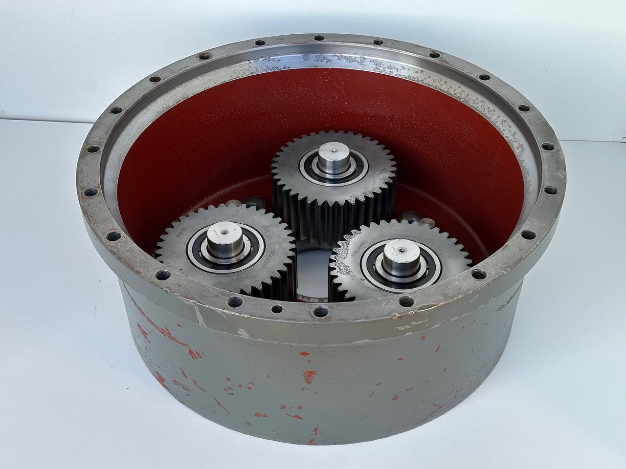 Liebherr Abtriebsglocke ID-Nr.90014797 mit Planetenrad ID-Nr.944451103. Typ:FAT400F537 - FAT450F541 - FAT450F567. Typ:PR72605LGP, PR72605XL, PR7264FLGP, PR7264FXL, PR726LGP, PR726XL. #FAT450F.01.03# - 主减速器 适用于 建筑机械:图1 Liebherr Abtriebsglocke ID-Nr.90014797 mit Planetenrad ID-Nr.944451103. Typ:FAT400F537 - FAT450F541 - FAT450F567. Typ:PR72605LGP, PR72605XL, PR7264FLGP, PR7264FXL, PR726LGP, PR726XL. #FAT450F.01.03# - 主减速器 适用于 建筑机械:图1