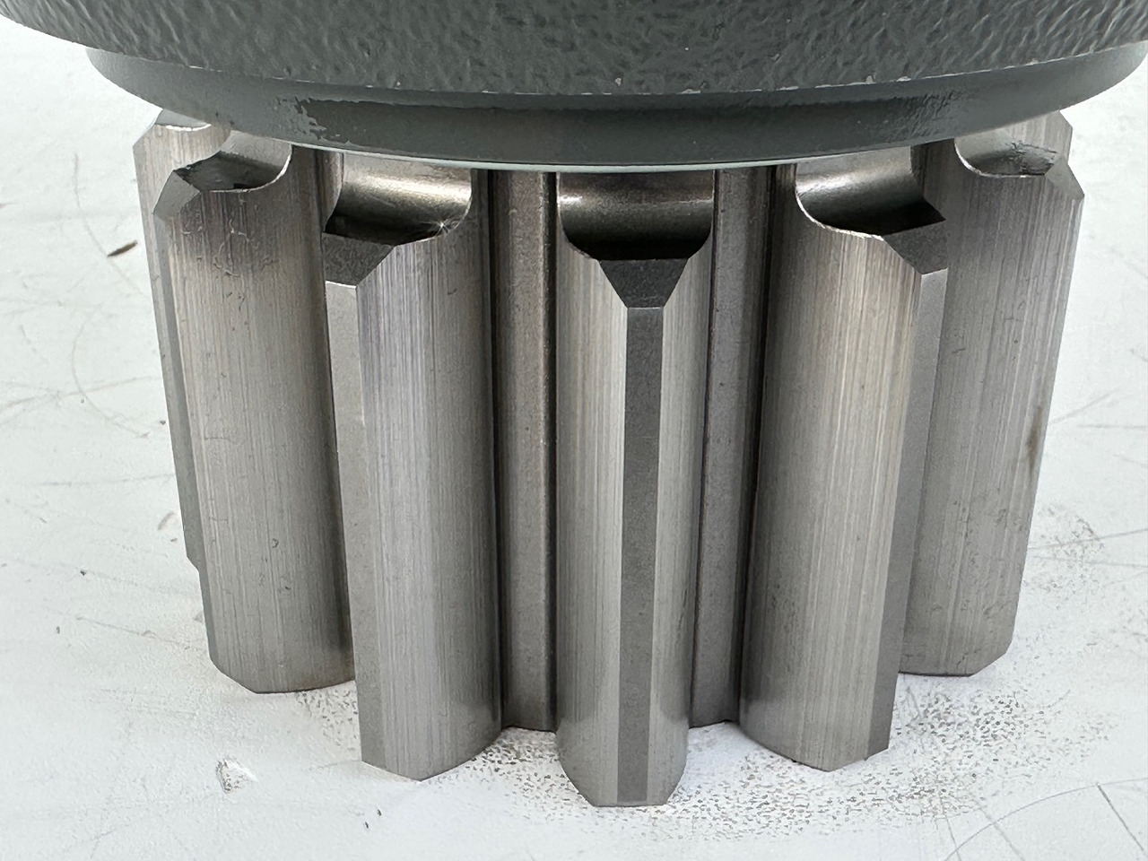 新的 回转马达 适用于 移动式起重机 Liebherr Liebherr Drehwerkantrieb Typ:DAT200/1455 mit ID-Nr.13763178 - ID-Nr.13777972.  #13763178.545-01211#：图10