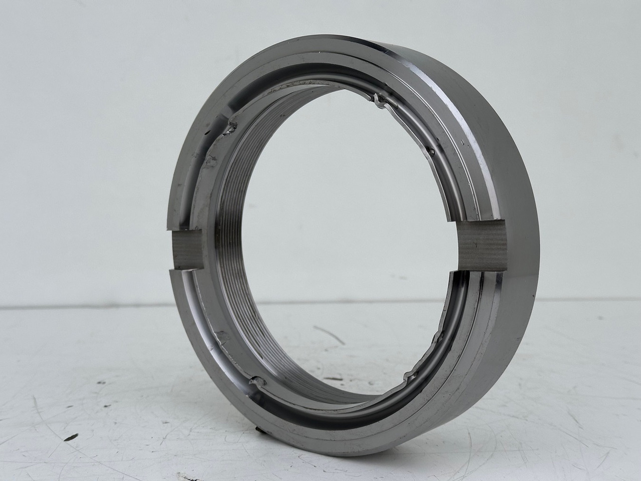 Liebherr Nutmutter ID-Nr.9443117 - ID-Nr.944311703. LH110,A974,LOS974,P974,P976,R974,R976,R980,P994,P995,R944,R995. #944311703.27.12.01# - 变速箱 适用于 建筑机械:图3 Liebherr Nutmutter ID-Nr.9443117 - ID-Nr.944311703. LH110,A974,LOS974,P974,P976,R974,R976,R980,P994,P995,R944,R995. #944311703.27.12.01# - 变速箱 适用于 建筑机械:图3