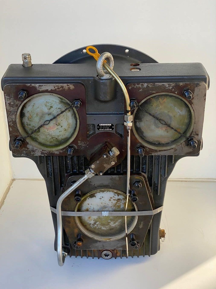 Liebherr Pumpenverteilergetriebe Typ:PVG351 C 385, ID-Nr.9078761. LTC 1055-00, LTC 1055-01, LTC 1055-02, LTC 1055-3-1. - 传动装置 适用于 移动式起重机:图3 Liebherr Pumpenverteilergetriebe Typ:PVG351 C 385, ID-Nr.9078761. LTC 1055-00, LTC 1055-01, LTC 1055-02, LTC 1055-3-1. - 传动装置 适用于 移动式起重机:图3