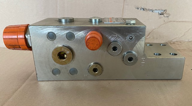 Liebherr Rohrbruchsicherung ID-Nr.5009808. - 液压阀 适用于 履带式挖掘机:图3 Liebherr Rohrbruchsicherung ID-Nr.5009808. - 液压阀 适用于 履带式挖掘机:图3