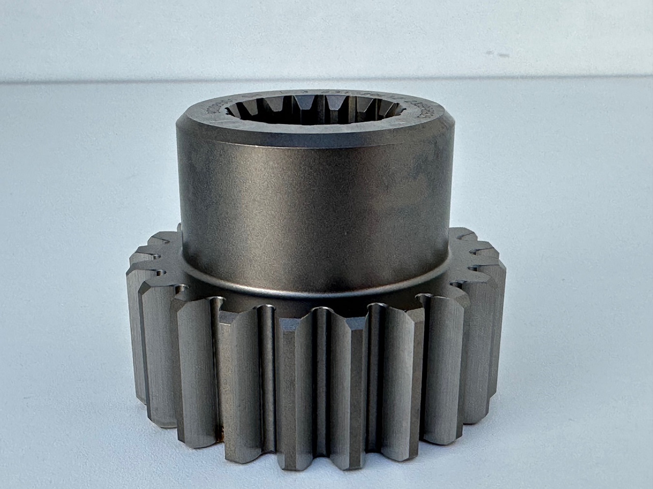 Liebherr Sonnenrad ID-Nr.932778101 - ID-Nr.90208501. SAT325/242, SAT325/254, SAT325/294. A900, A944, LH60, R936, R942, R944, R946, R950. #90208501.02.02# - 回转马达 适用于 建筑机械:图1 Liebherr Sonnenrad ID-Nr.932778101 - ID-Nr.90208501. SAT325/242, SAT325/254, SAT325/294. A900, A944, LH60, R936, R942, R944, R946, R950. #90208501.02.02# - 回转马达 适用于 建筑机械:图1