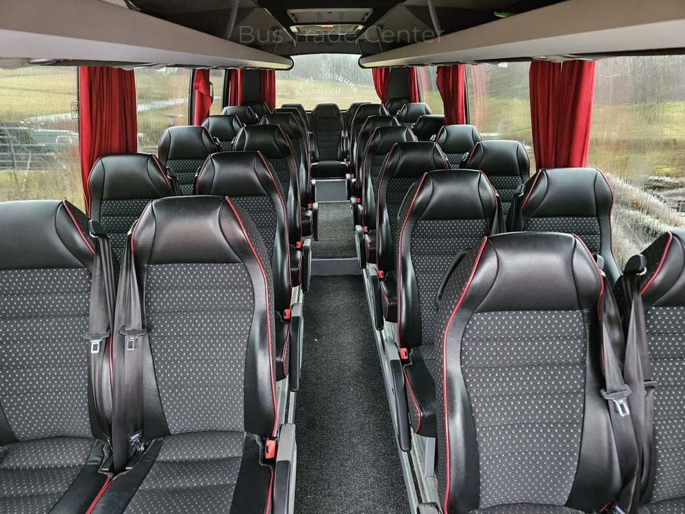 IVECO ROSERO FIRST 70C18 - 小型巴士, 小型客车:图5 IVECO ROSERO FIRST 70C18 - 小型巴士, 小型客车:图5