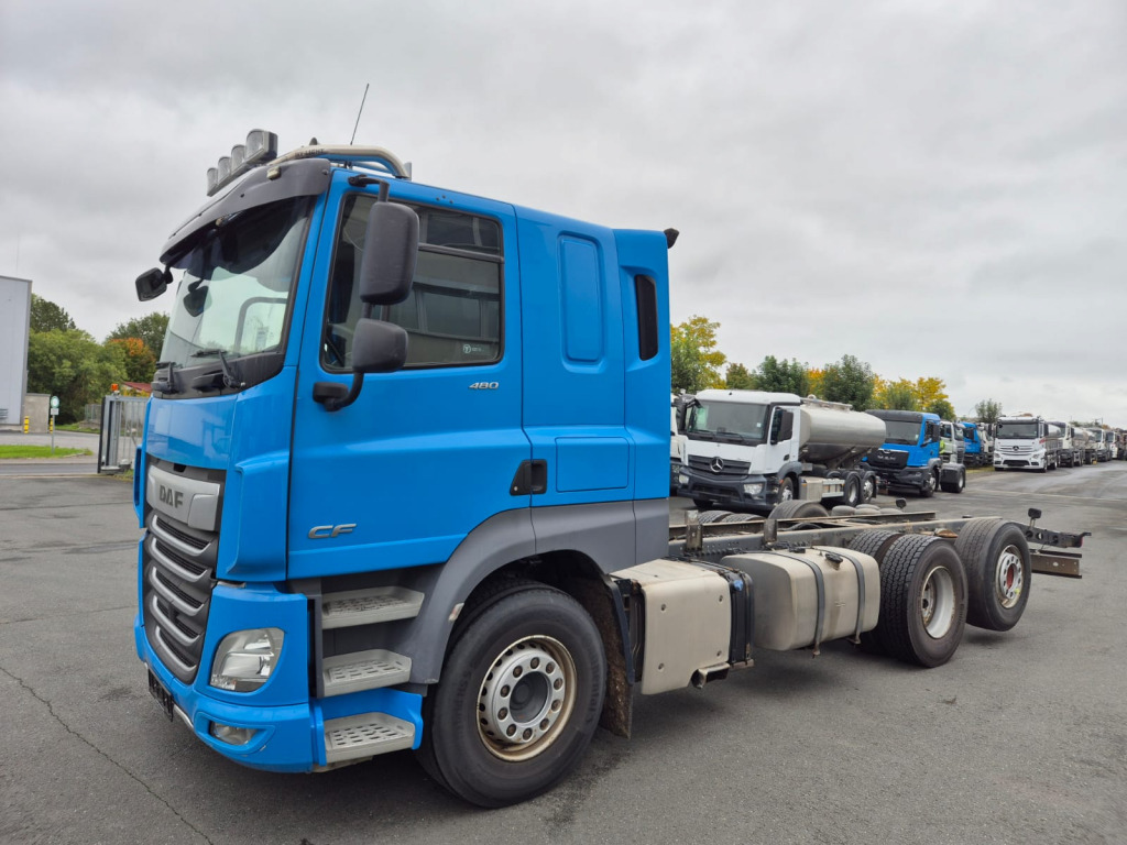 DAF CF 480 6x2 (Nr. 6097) - 驾驶室底盘卡车:图2 DAF CF 480 6x2 (Nr. 6097) - 驾驶室底盘卡车:图2