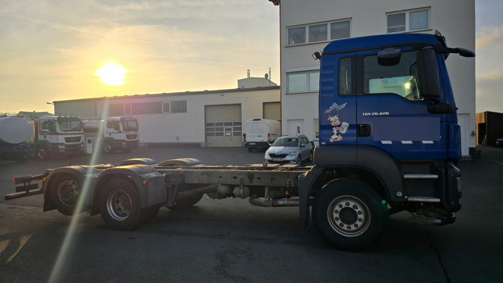 MAN TGS 26.420 6x2 (Nr. 6245) - 驾驶室底盘卡车:图1 MAN TGS 26.420 6x2 (Nr. 6245) - 驾驶室底盘卡车:图1