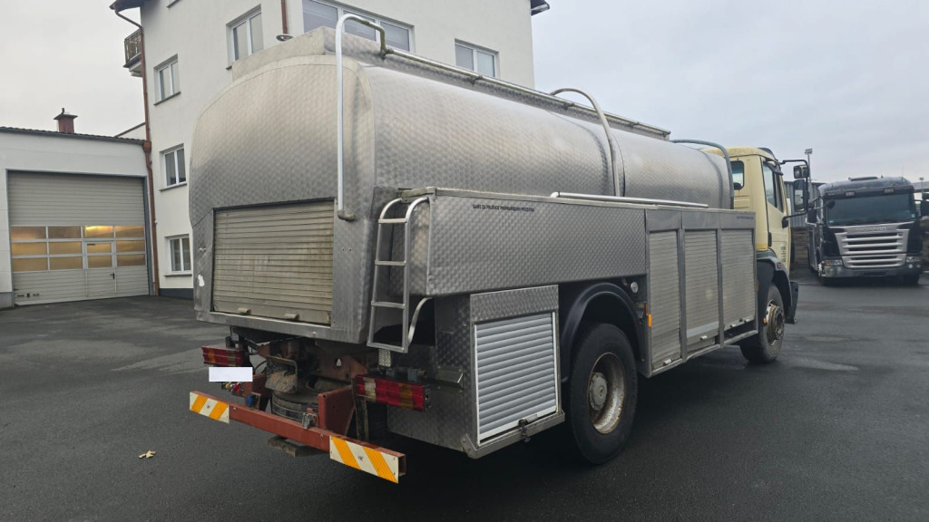 Mercedes Benz 1824 4x2 (Nr. 6217) - 罐车:图3 Mercedes Benz 1824 4x2 (Nr. 6217) - 罐车:图3