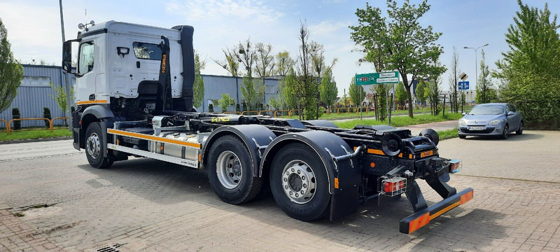 Mercedes-Benz Actros 2542 KING HZ-20R - 吊钩升降车:图5 Mercedes-Benz Actros 2542 KING HZ-20R - 吊钩升降车:图5