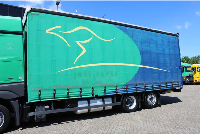 Mercedes-Benz Actros 1842 * EURO6 * 6X2 * - 侧帘卡车:图4 Mercedes-Benz Actros 1842 * EURO6 * 6X2 * - 侧帘卡车:图4