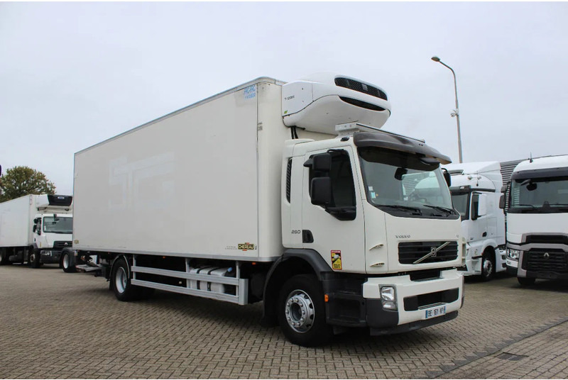 Volvo FE 240 * EURO5 * THERMO KING T-1200R * 4X2 * - 冷藏车:图4 Volvo FE 240 * EURO5 * THERMO KING T-1200R * 4X2 * - 冷藏车:图4