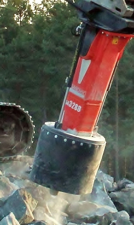Finnsuoja SP-1 - 液压锤 适用于 建筑机械:图1 Finnsuoja SP-1 - 液压锤 适用于 建筑机械:图1