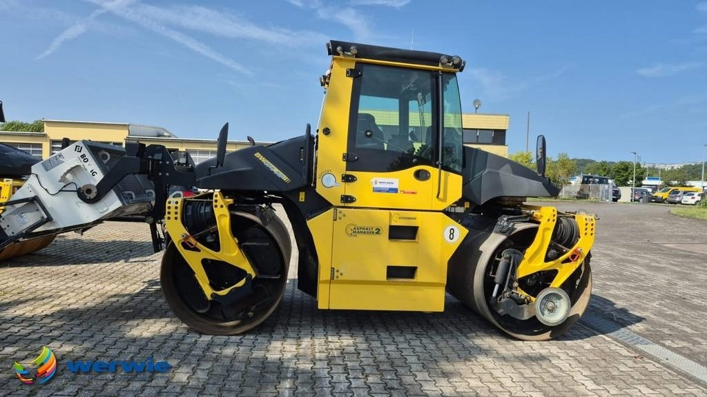 Bomag BW 174 AP-4i AM - 压路机:图1 Bomag BW 174 AP-4i AM - 压路机:图1