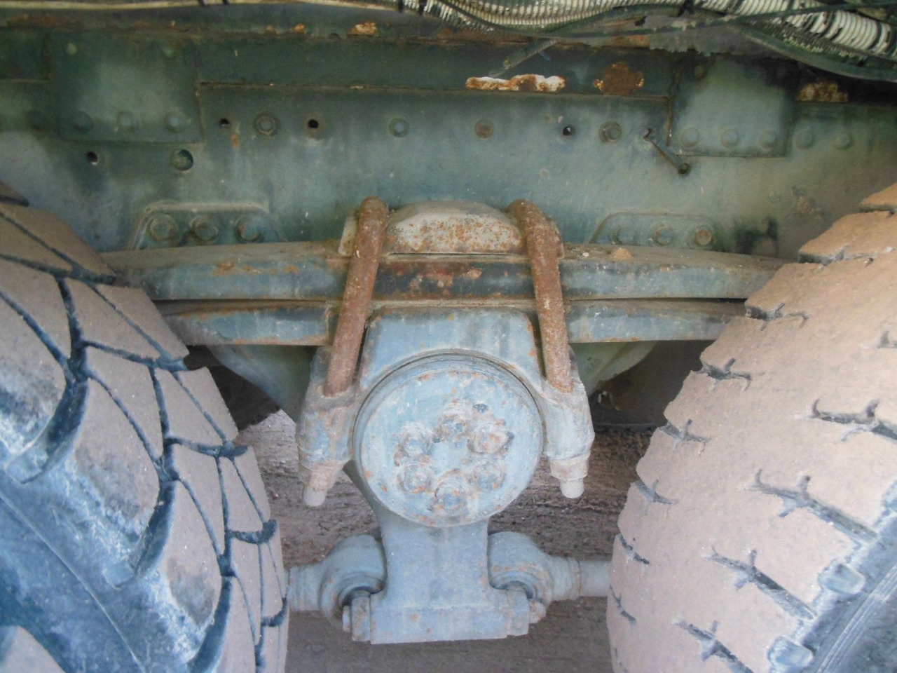 MAN TGA 35.410, 8X4, MIX + PUMPE 24M - 混凝土泵车:图5 MAN TGA 35.410, 8X4, MIX + PUMPE 24M - 混凝土泵车:图5