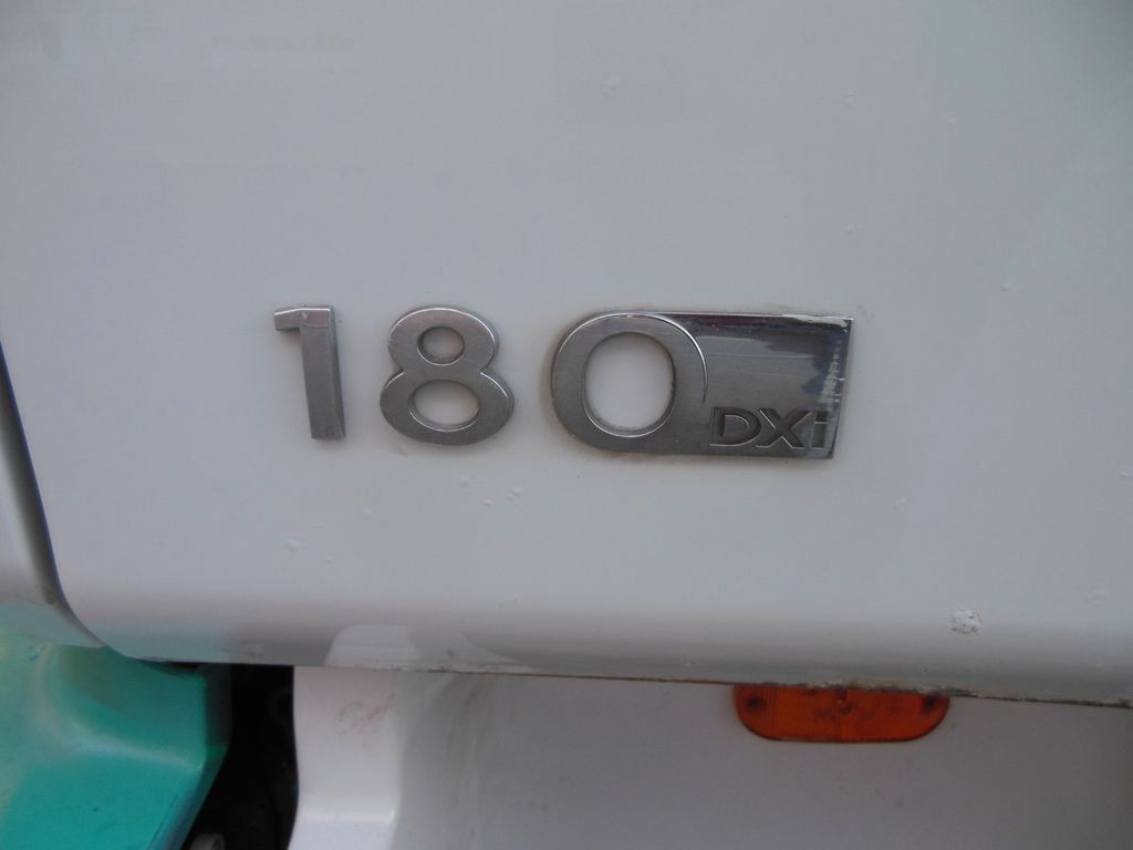 Renault MIDLUM DXI 180.08 Renault MIDLUM DXI 180.08 - 平板货车:图5 Renault MIDLUM DXI 180.08 Renault MIDLUM DXI 180.08 - 平板货车:图5