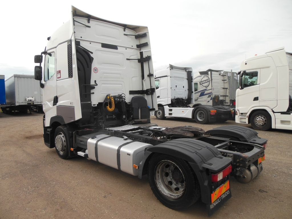 Renault T520 COMFORT, LOWDECK, TOP STAND Renault T520 COMFORT, LOWDECK, TOP STAND - 牵引车:图4 Renault T520 COMFORT, LOWDECK, TOP STAND Renault T520 COMFORT, LOWDECK, TOP STAND - 牵引车:图4